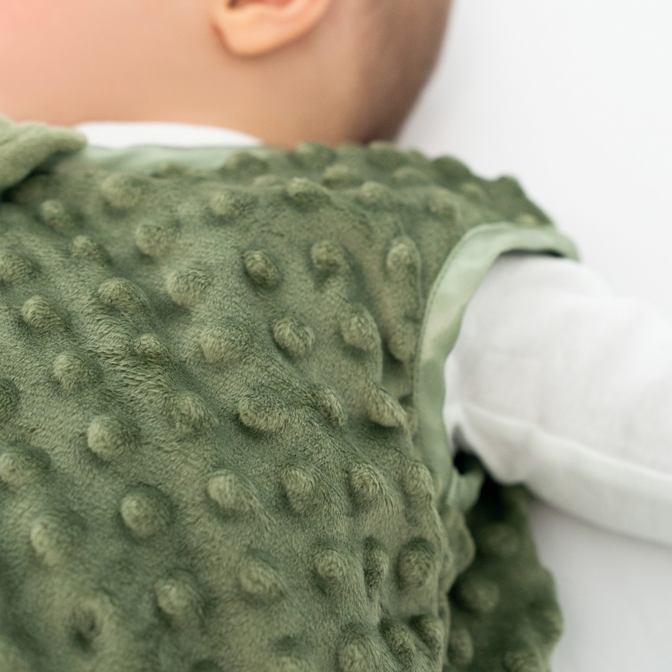 Wearable Blanket Plushy Dot Velboa TOG 1.5 - Image 3
