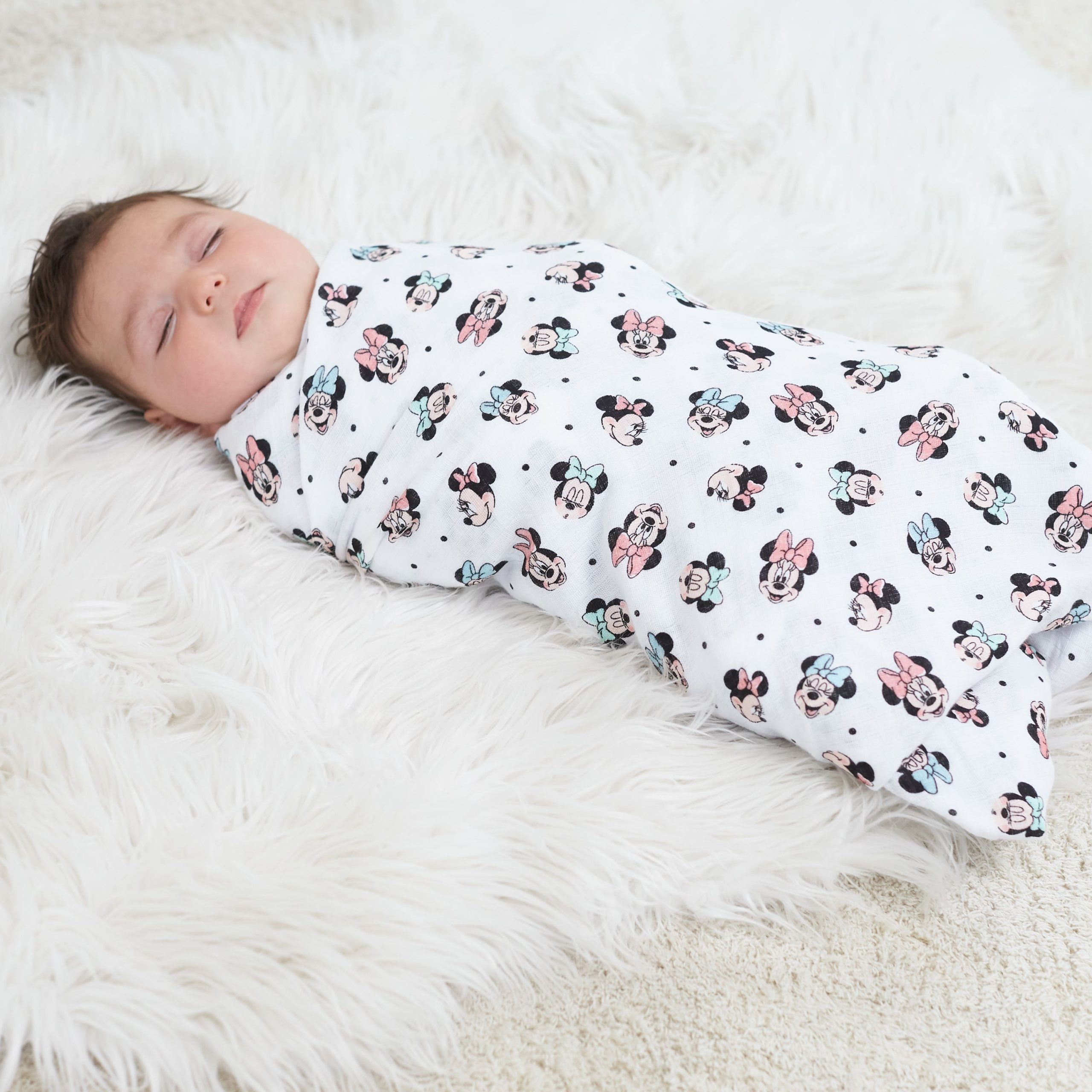 Disney Minnie Mouse Bundle - Image 6
